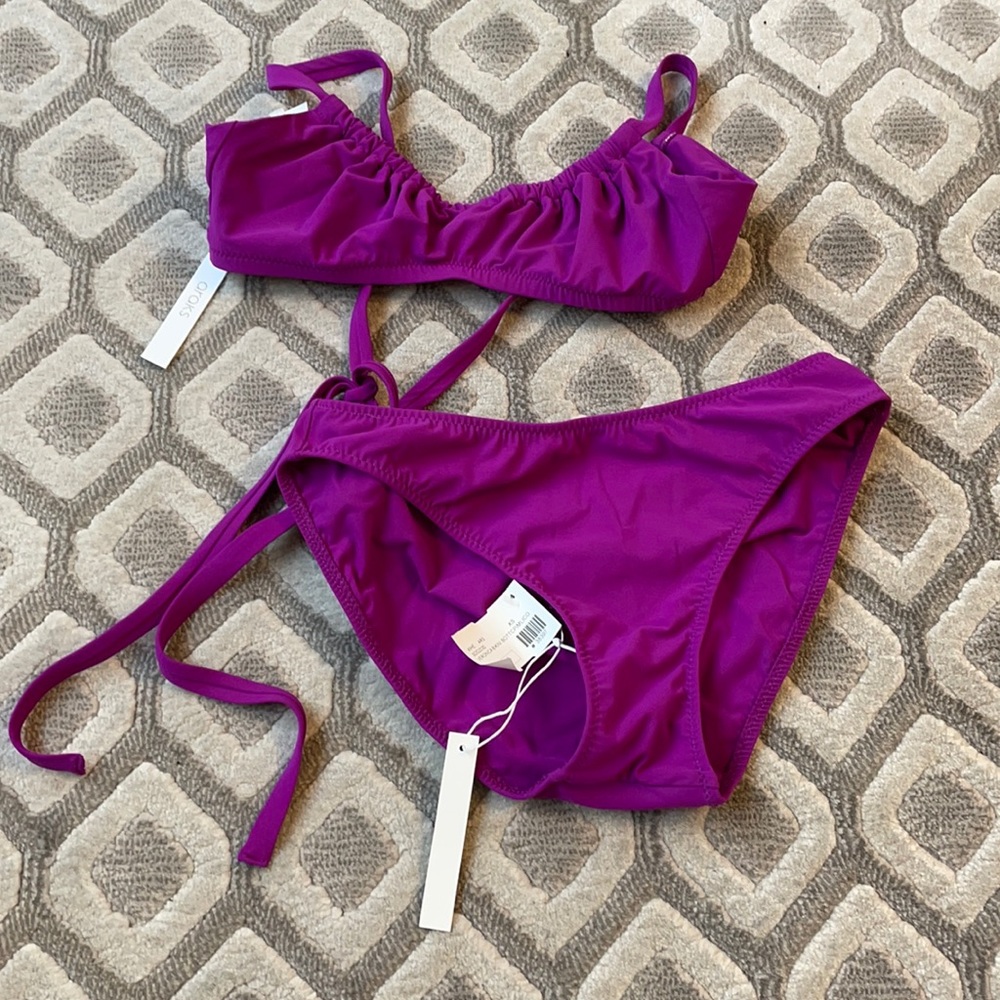 Araks gorgeous two piece bathing suit set